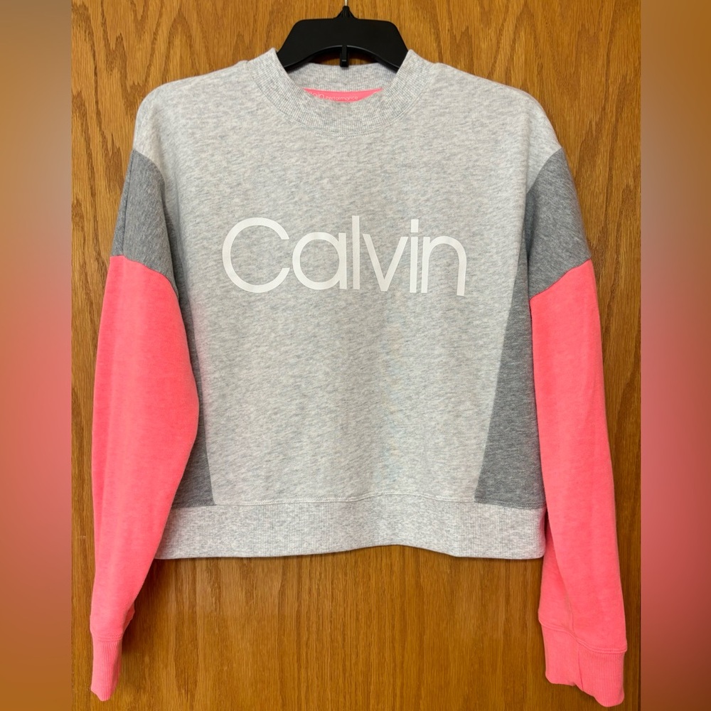 NWOT Calvin Klein Performance sweatshirt.